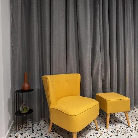 & Pool - 365 * Tirana