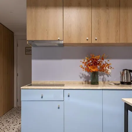 Apartmán & Pool - 365 Tirana