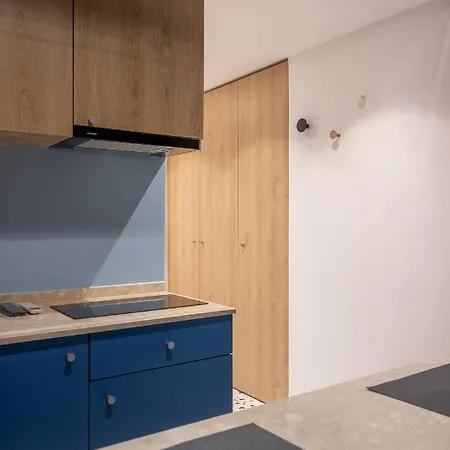 & Pool - 365 * Tirana