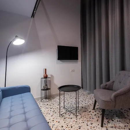 Apartment & Pool - 365 *