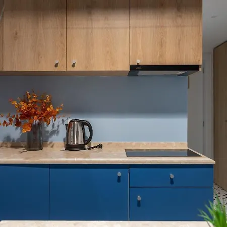 Apartmán & Pool - 365 Tirana