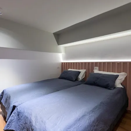 & Pool - 365 Apartment