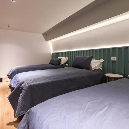 Apartment & Pool - 365 Tirana