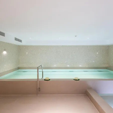 & Pool - 365 דירה *