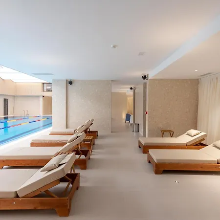 Apartment & Pool - 365