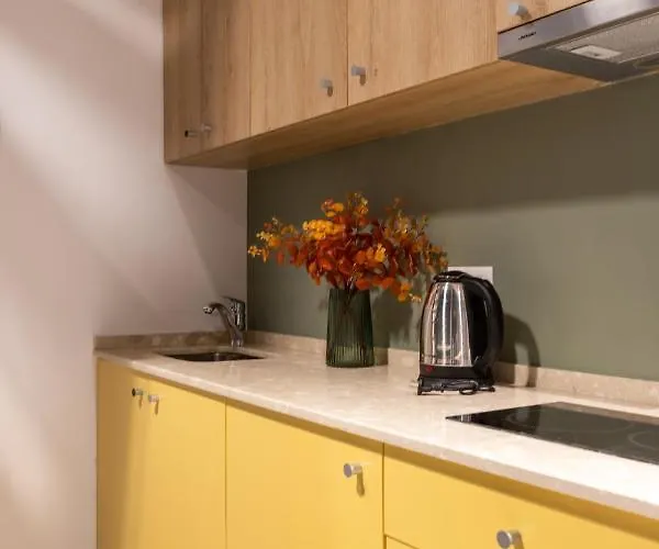 & Pool - 365 Apartment Tirana