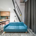 & Pool - 365 * Tiran