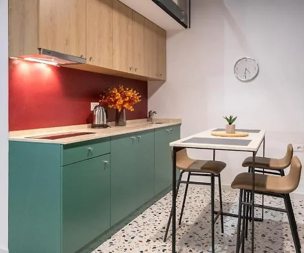 & Pool - 365 Apartment *