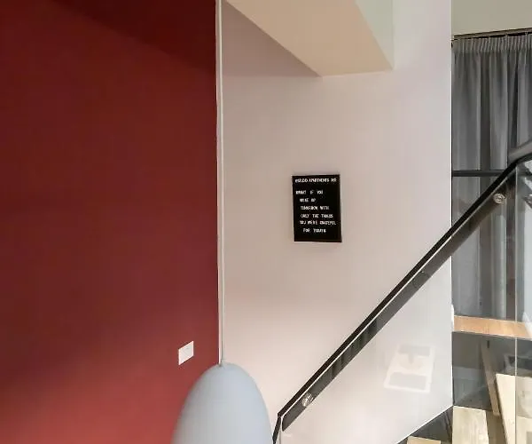 شقة & Pool - 365 تيرانا